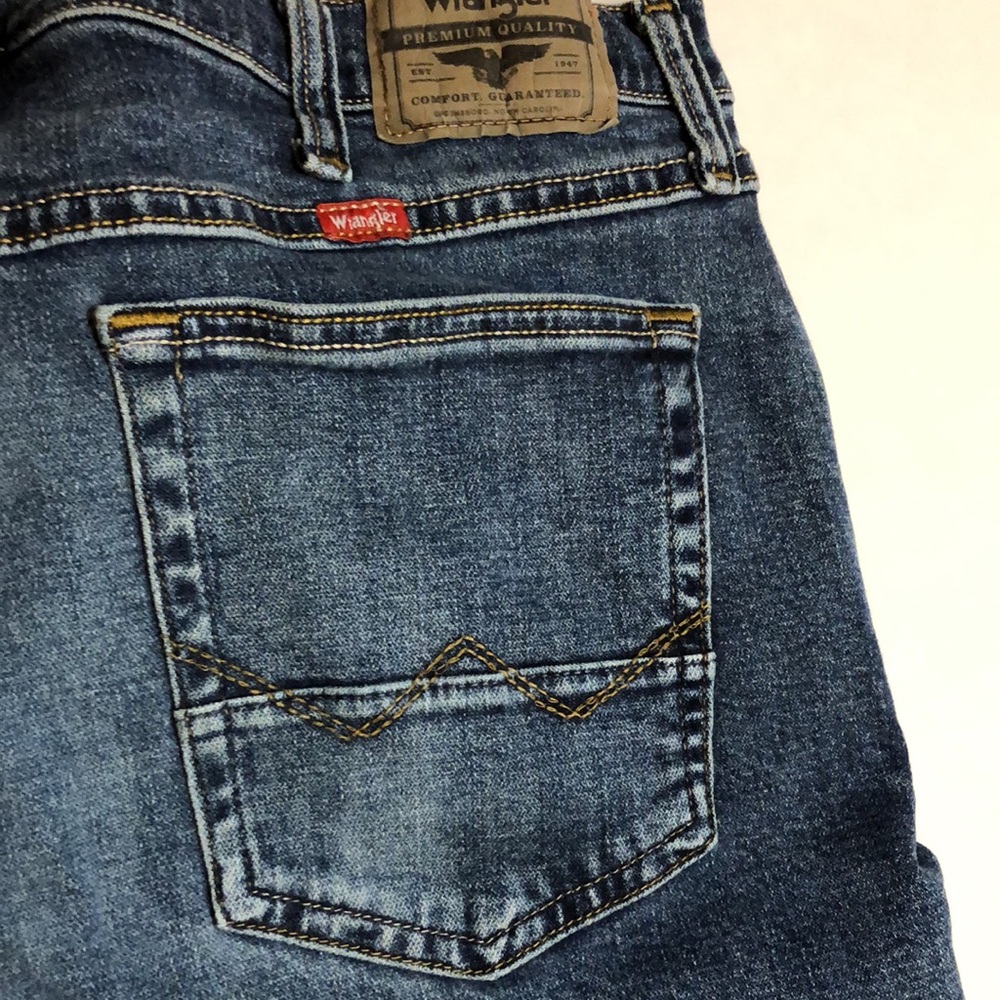 Wrangler 38x30 Slim Straight